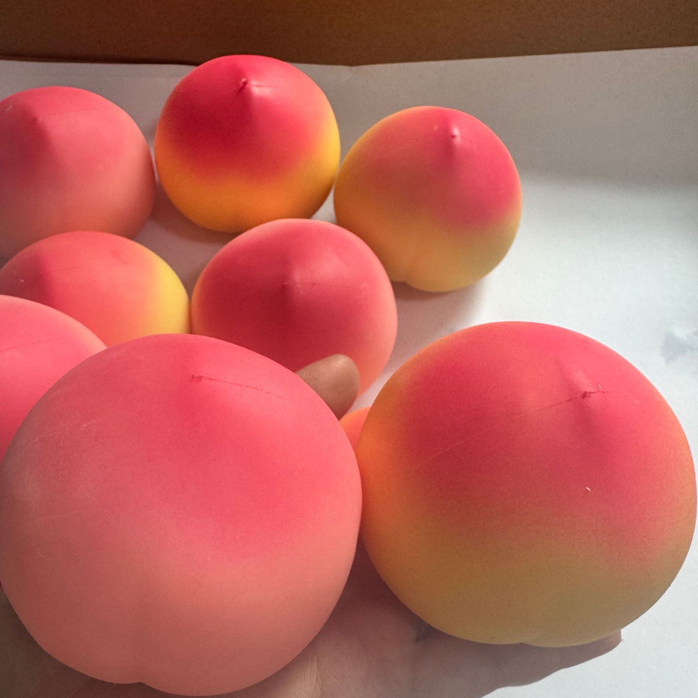 Mainan Squishy Buah Persik Ber - Party Games Event ulasan dan harga